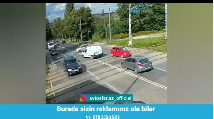 Əks yola çıxan xanım sürücü ağır qəza törətdi  - VİDEO