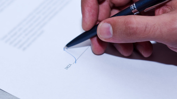 SON DƏQİQƏ!  Bakıda vəzifəli şəxs istefa verdi   - FOTO