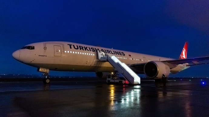 Türk Hava Yolları zəlzələ bölgəsindəki uçuşlarla bağlı açıqlama yayıb 