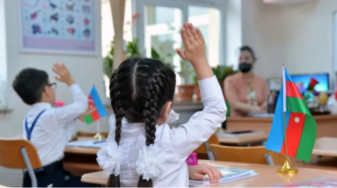 Məktəblərdə böyük dəyişiklik elan edildi: Sentyabrdan başlayır – Detallar 