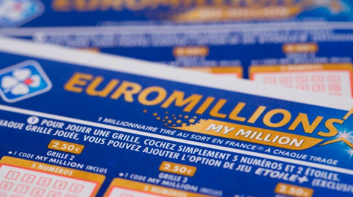 Lotereyada 250 milyon qazandı