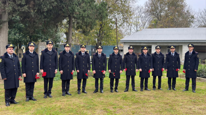 Masallıda polis əməkdaşları şəhidin məzarını ziyarət ediblər - FOTO