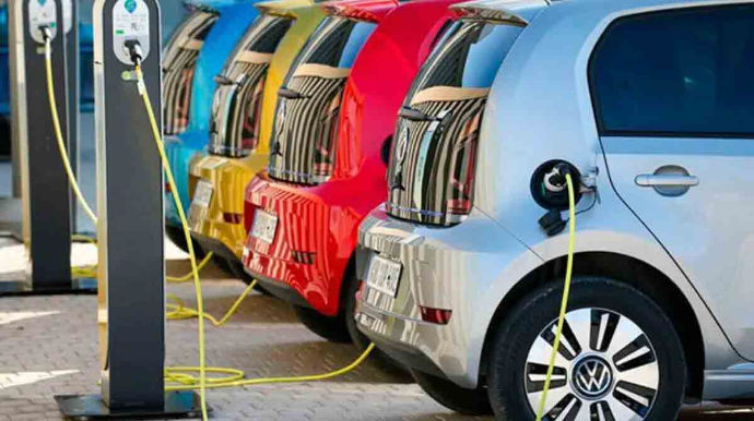 Dünyada ən çox satılan elektrikli avtomobillər - SİYAHI 