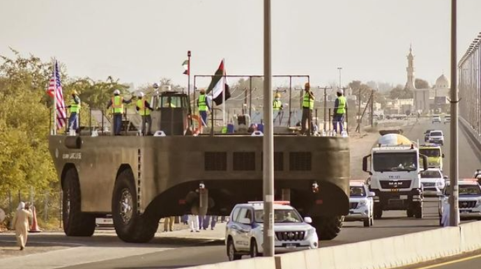 Dünyanın ən böyük yolsuzluq maşını muzeyə verildi  - FOTO - VİDEO