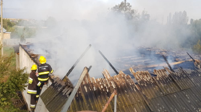 Ucarda ev yanıb, xəsarət alan var - FOTO 