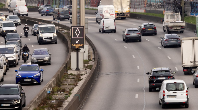 Merdən ŞOK AÇIQLAMA:  Böyük şəhərlərə maşınla girmək tarixdə qaldı