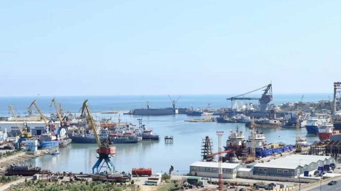 “Bibiheybət” Gəmi Təmiri Zavodunun işçiləri digər zavodlara köçürüləcək 