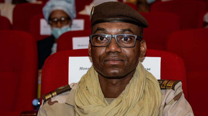 Malinin müdafiə naziri evində öldürüldü 