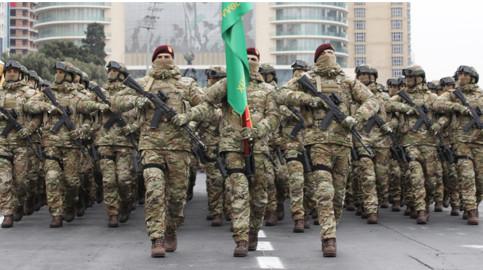 Prezident xüsusi təyinatlıların maaşını 2 dəfə ARTIRDI 