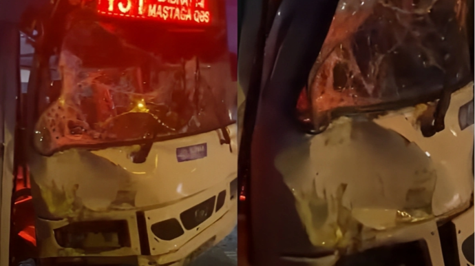 Bakıda iki sərnişin avtobusu toqquşdu - VİDEO
