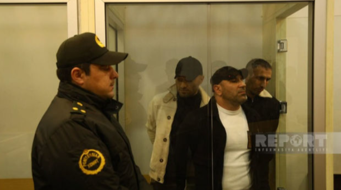 Bakıda qətldə təqsirləndirilən şəxsə ömürlük həbs cəzası verildi  - FOTO