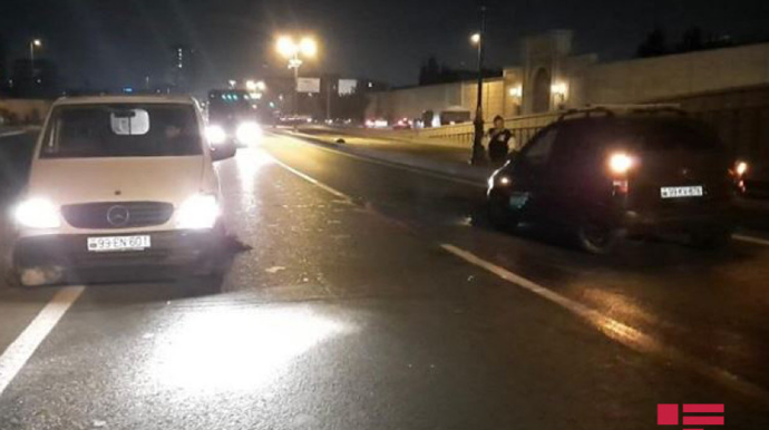 Bakıda iki avtomobil toqquşub  - FOTO