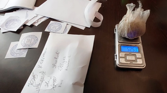 Ağstafa sakinin avtomobilindən narkotik maddələr tapıldı, sürücü saxlanıldı