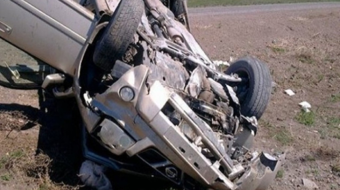 Daşkəsəndə avtomobil aşdı - Xəsarət alan var 