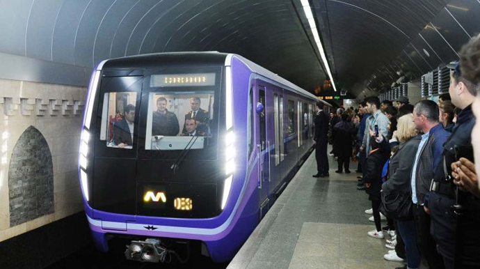 Ötən il metrodan ən çox istifadə dekabr ayında olub