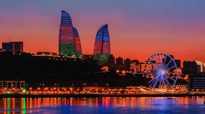 С сегодняшнего дня Азербайджан разрешил въезд и выезд гражданам 20 стран