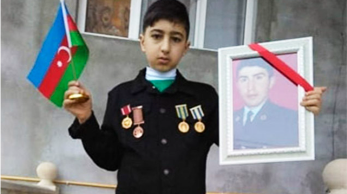 Şəhid anası 13 yaşlı övladının ölümündə həkimləri günahlandırır 