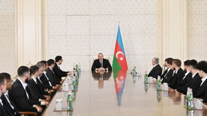 Prezident "Qarabağ"  futbol klubunun üzvlərini qəbul etdi