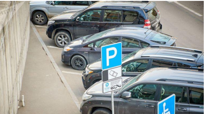 İş yerlərinin önündə avtomobil park edənlərə güzəşt olacaqmı? - AYNA-dan AÇIQLAMA   - VİDEO