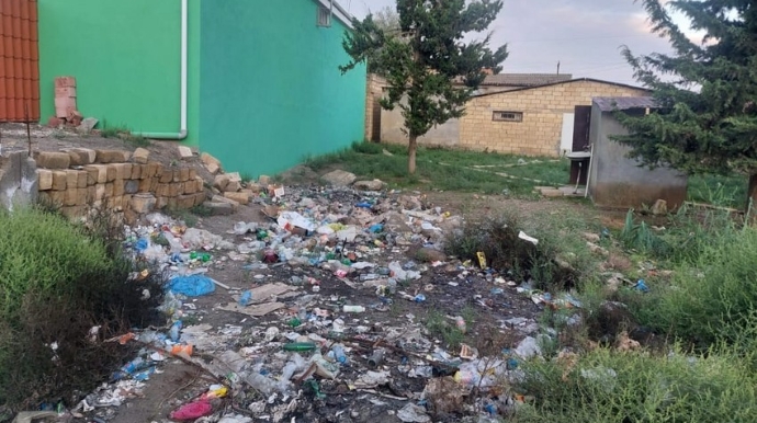 Biləsuvarda ətraf mühiti zibilləyən şəxslər cəzalandırıldı  - FOTO