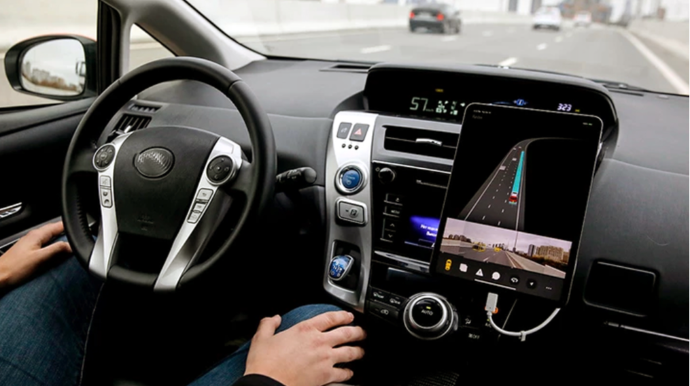 В Азербайджане создадут правовую базу для беспилотного транспорта 