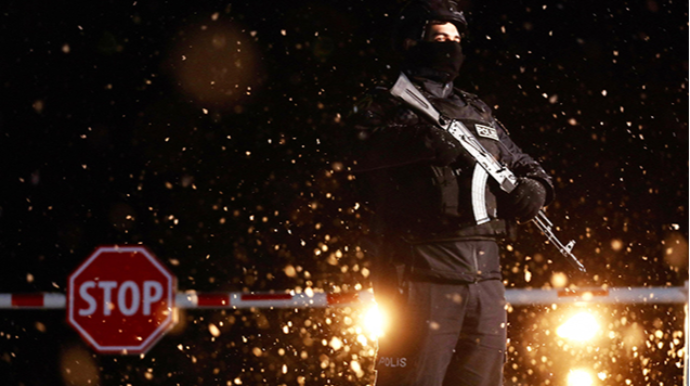 Polis gücləndirilmiş iş rejimində - FOTO