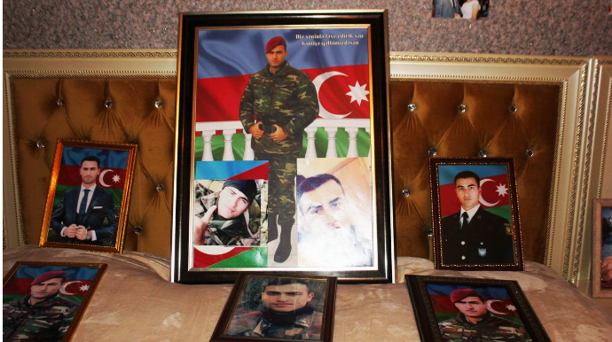 Düşmənə qan udduran daha bir qəhrəmanımız - Kamran Fərəcov  - FOTO