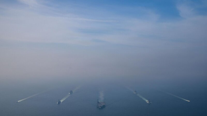 İran Hörmüz boğazından keçməyə çalışan ABŞ gəmilərinə icazə verməyib 