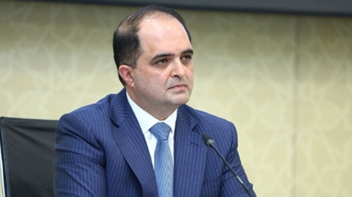 Bütün günü efirdə özlərini reklam edən həkimlərə inanmaq olar? - Deputatdan açıqlama 