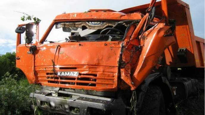 Ağcabədidə iki "КamAZ" TOQQUŞDU  - YENİLƏNİB