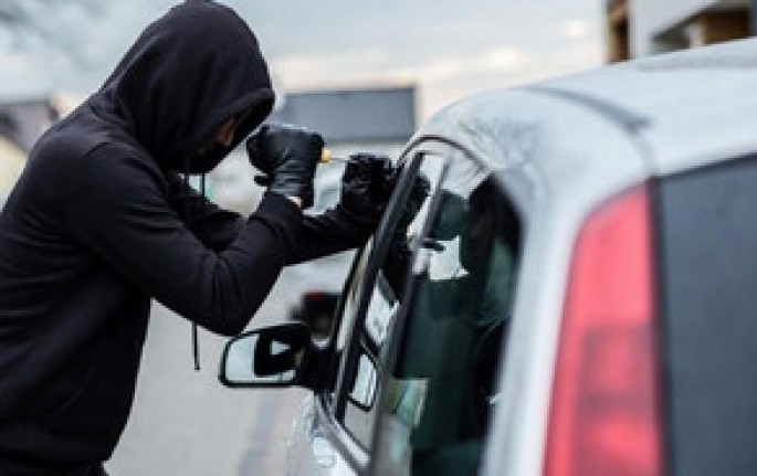 Avtomobildən 9700 manat pul oğurlayan şəxs tutulub - Bakıda