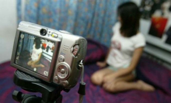 İntim fotolarla şantaj edilən qadın: “Onun corabına qədər mən almışam”