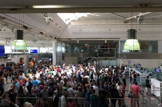 Atatürk hava limanında təhlükəsizlik tədbirləri gücləndirilib