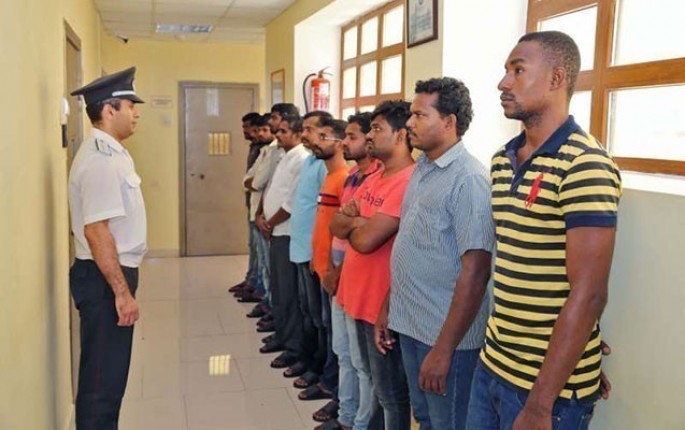 Azərbaycanda 11 əcnəbi tutuldu - Hostel inzibatçısı aldadıb