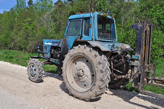 Maşın traktorla toqquşdu: 1 ölü - Zərdabda