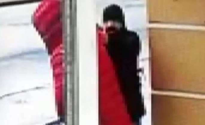 Qan davası: qardaşını vurub öldürən şəxsin başından vurdu – ANBAAN GÖRÜNTÜLƏR (+20)