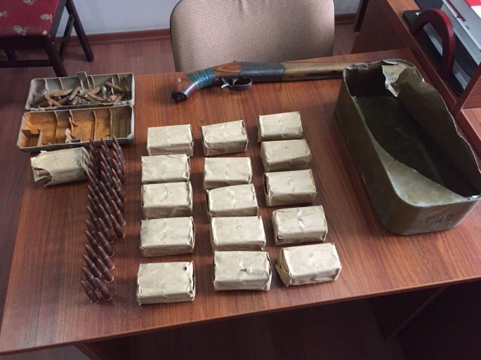 Mingəçevirdə qanunsuz silah-sursat aşkarlanıb - FOTO