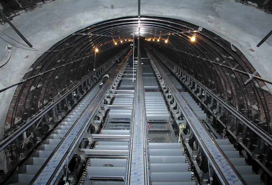 "Sahil" stansiyasında eskalatorların sazlanmasına başlanılıb - FOTO