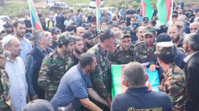 Şəhid Vüsal Məlikov Lerikdə dəfn olunub  - FOTO