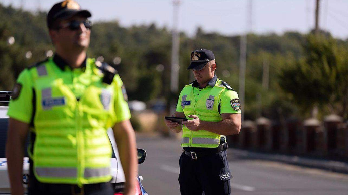 İstirahət zonalarında 10 oğurluq faktı üzrə 6 nəfər saxlanılıb - FOTO 