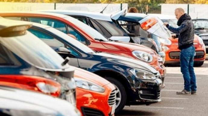 Hibrid avtomobil almaq istəyənlərin NƏZƏRİNƏ! - Tələsməyin, yenidən ucuzlaşa bilər - SƏBƏB