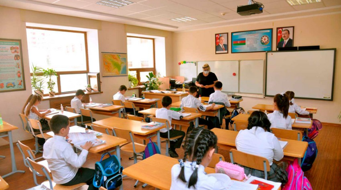 Şagirdlərin elektron yerdəyişməsinə yenidən başlanılır