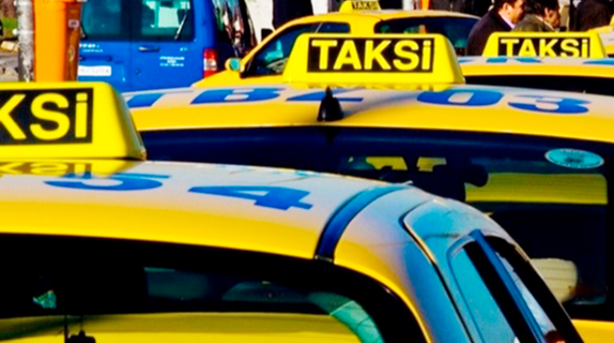 Taksi fəaliyyəti ilə bağlı yeni qayda və tənzimləmələrə ehtiyac var  - VİDEO