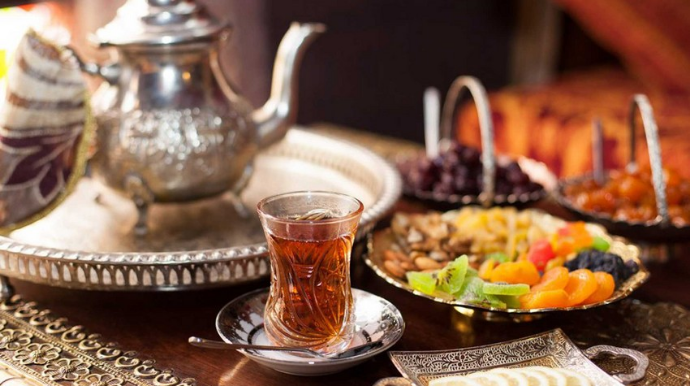 Saatlıda gecə saatlarında fəaliyyət göstərən çayxana aşkarlandı