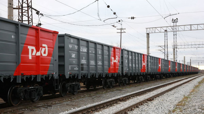 Rusiya dəmir yolu ilə Azərbaycan üzərindən tranzit daşımalarını artırıb 