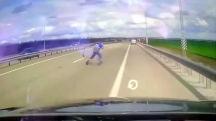 Qadın sürücü "Haval"la piyadanı vurub öldürdü - VİDEO 