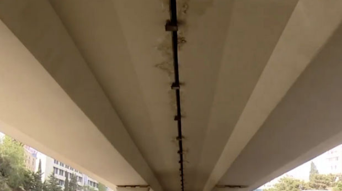 Bakıda iki körpüdə çat yaranıb: Uçqun baş verə bilərmi? - AÇIQLAMA   - VİDEO