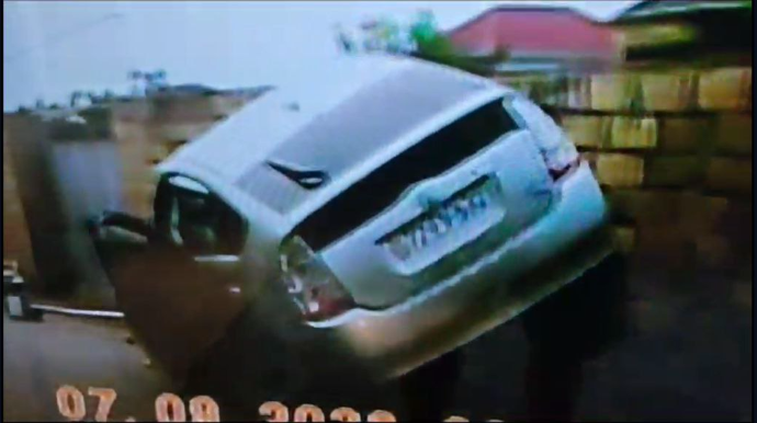 Masazırda idarəetməni itirən "Prius" sürücüsü hasara çırpıldı  - VİDEO