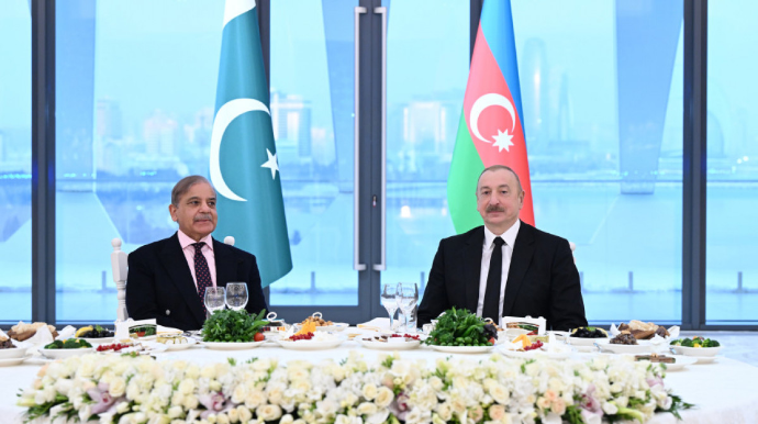 Prezidentin adından Pakistan Baş nazirinin şərəfinə dövlət ziyafəti verilib - FOTO 