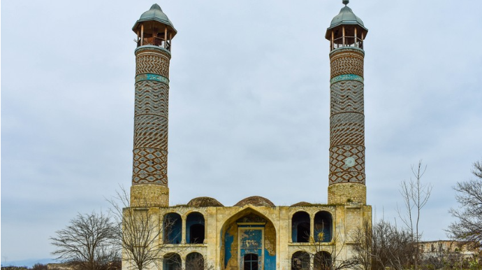 Ağdam Cümə məscidində 27 ildən sonra ilk dəfə azan səsləndirilib - VİDEO